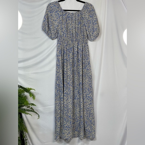 Only blue and white floral v neck midi dress women’s size L - Picture 6 of 13